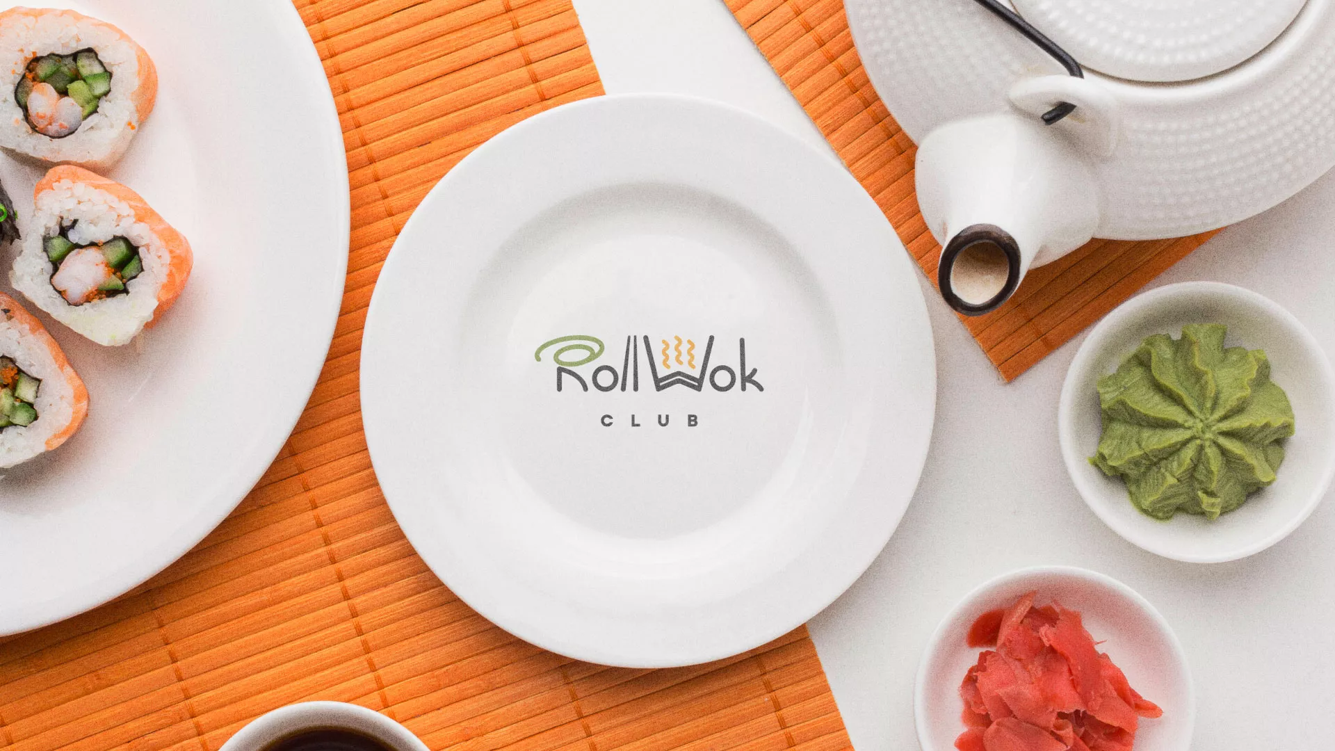 Разработка логотипа и фирменного стиля суши-бара «Roll Wok Club» в Дигоре